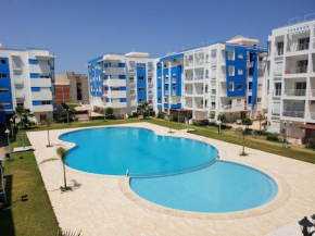 Belle Appartement & Résidence Avec Piscine& A 10min de la plage- Martil-Tétouan